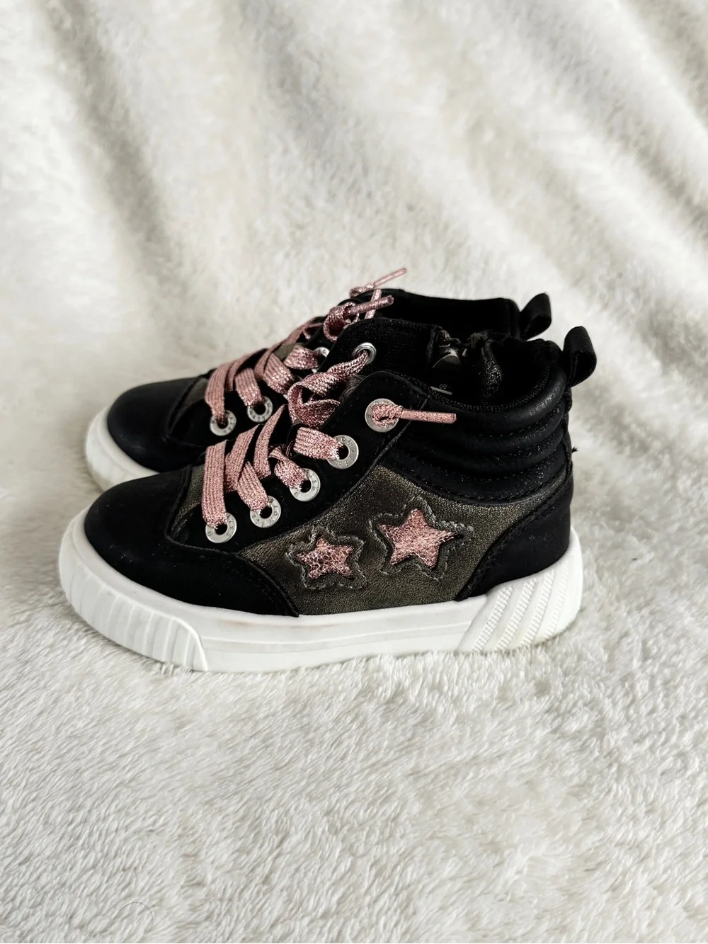 Blowfish Malibu brand blowfish